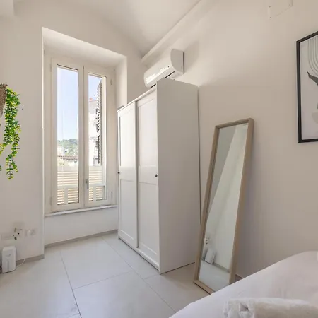 Domus Sanita - Napoli Free Wifi Apartament Rzym