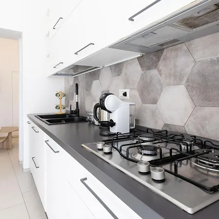 Domus Sanita - Free Wifi Apartament