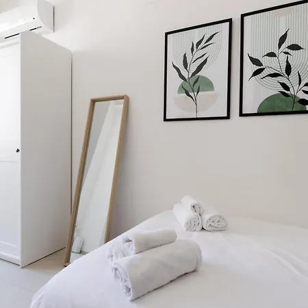 Domus Sanita - Napoli Free Wifi Рим